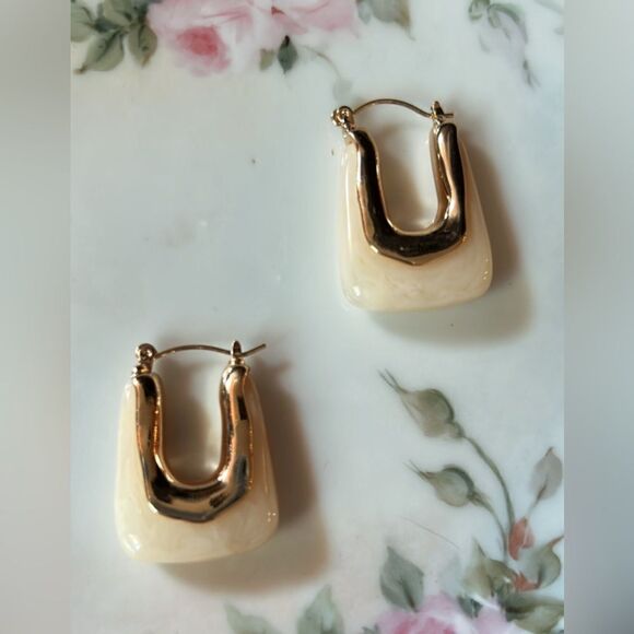 Nude crystal hoop earrings A50 - Picture 6 of 7